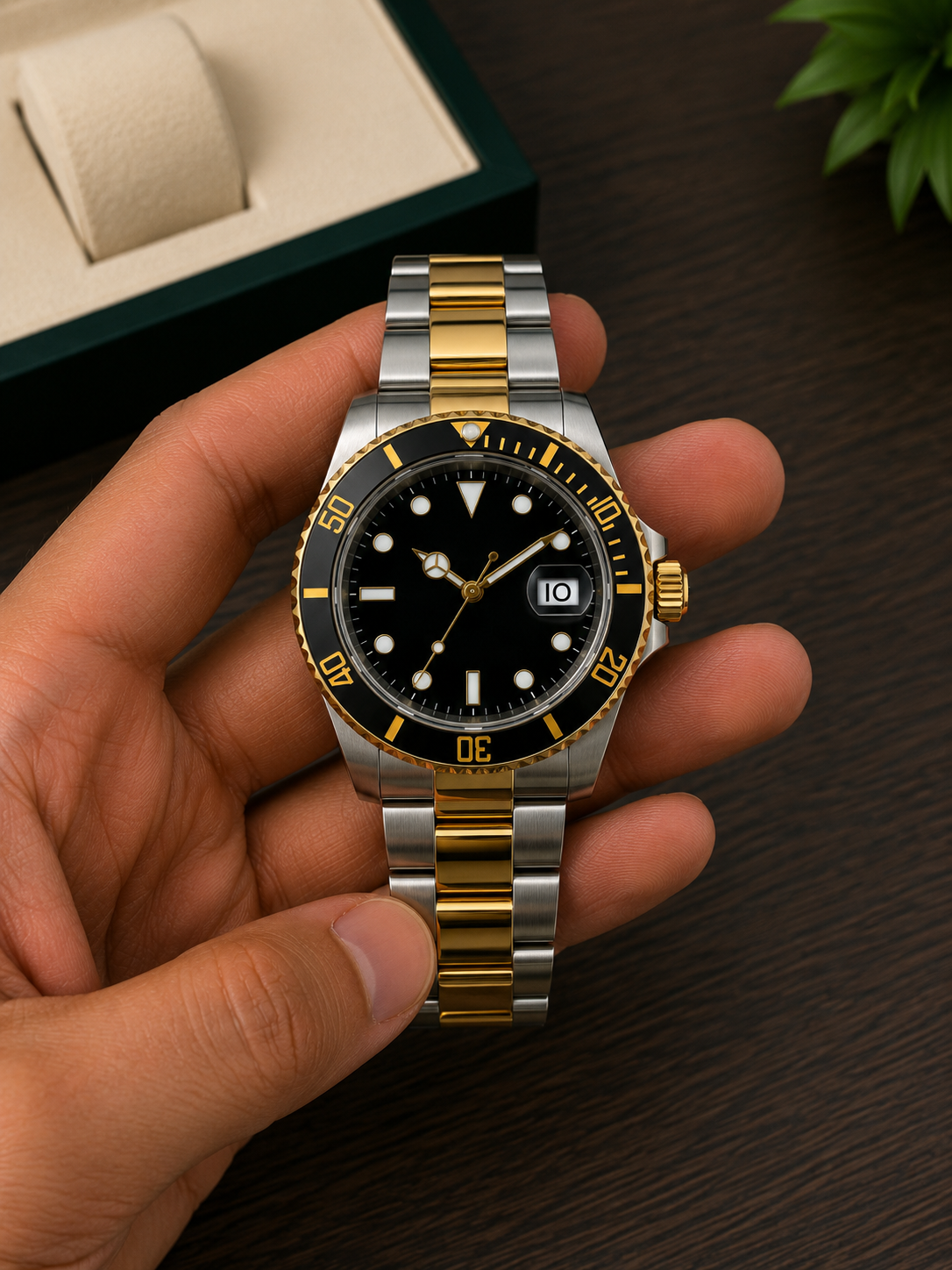 Gold Phantom Sub
